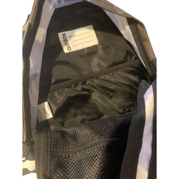 Adidas Unisex Classic 3S III Backpack New Legacy Green Camo Black One Size - Picture 8 of 9